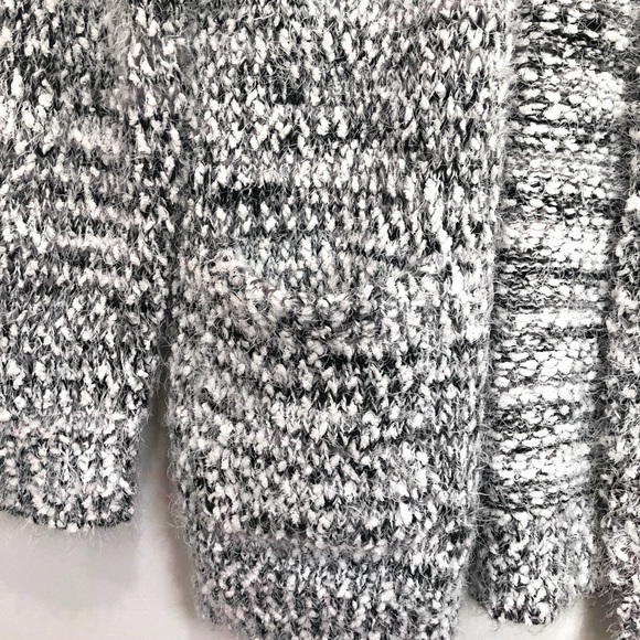 NWOT Cozy Cardigan - Picture 5 of 5